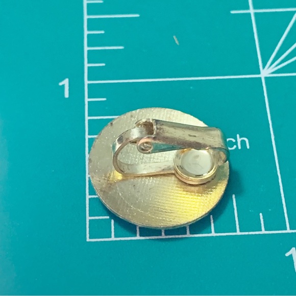 Vintage champleve enamel butterfly clip on earrings - Picture 9 of 9